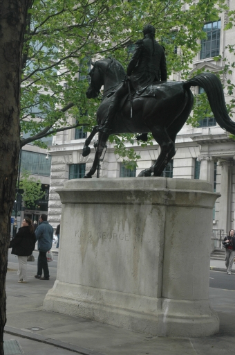 King George statue 